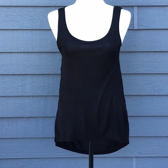 Black Swan Crochet Drape Back Tank Top - Picture 2 of 9